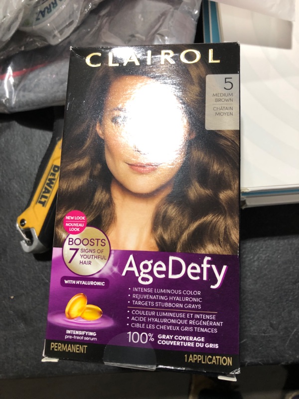 Photo 1 of 1pc   Clairol Age Defy Hair Coloring Tools, 5 Medium Brown 