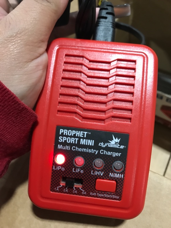 Photo 3 of Dynamite Prophet Sport Mini 50W Multichemistry Charger DYNC2030