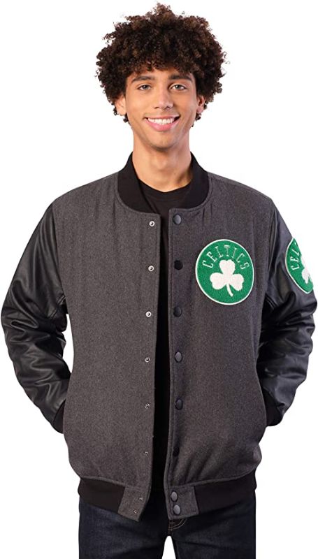 Photo 1 of Ultra Game NBA Men's Full-Zip Classic Varsity Jacket
(LARGE) missing button.