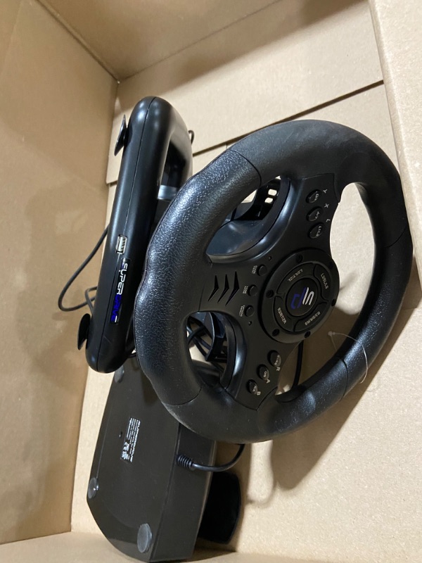 Photo 2 of Superdrive SV450 racing steering wheel with Pedals and Shifters Xbox Serie X / S, Switch, PS4, Xbox One, PS3, PC (programmable for all games)
