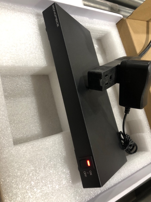Photo 1 of Monoprice 110323 3G SDI Splitter