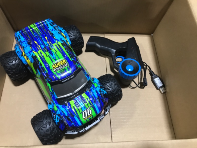 Photo 2 of DOUBLE E Ford Raptor F150 Remote Control Car 20km/h 4WD RC Car with Rechargeable Battery Headlights High Speed Off Road Monster Trucks for Boys Girls Kids, Green Green Large---UNABLE TO TEST 