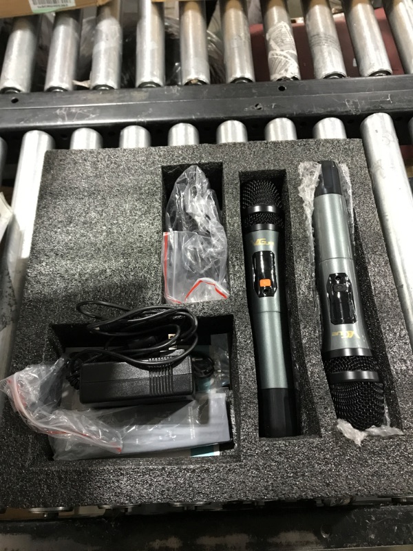 Photo 1 of VeGue Karaoke Machine, Bluetooth Speaker PA System for Adults & Kids with 2 Wireless Microphones, 8'' Subwoofer, Wireless Singing Machine for Christmas Party, Wedding, Gathering(VS-0866)