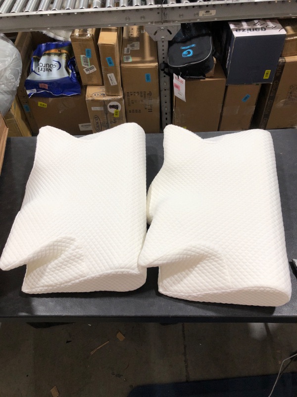 Photo 1 of 2pk memory foam pillows