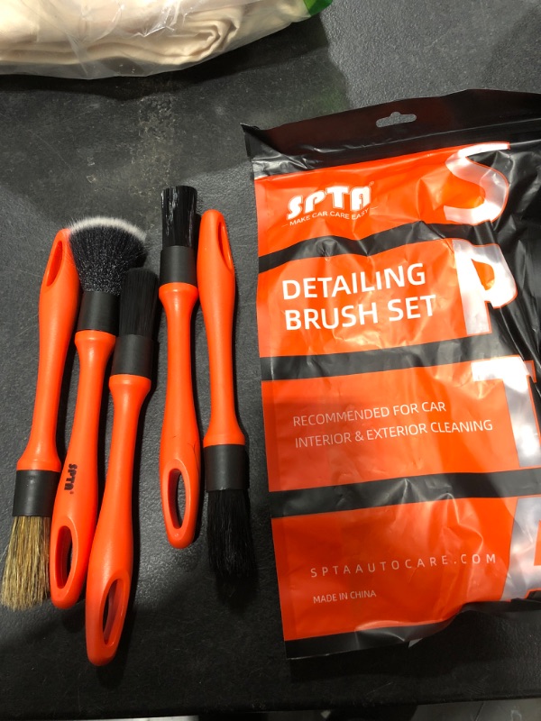 Photo 1 of SPTA Car Detailing Brush Set, 5 Pack Soft Boar Hair Auto Detail Brush Kit No Scratch for Automotive Elegant Surface Interior Exterior Dashboard Emblems Panels Engine Bay Wheels Air Vent Seat Leather