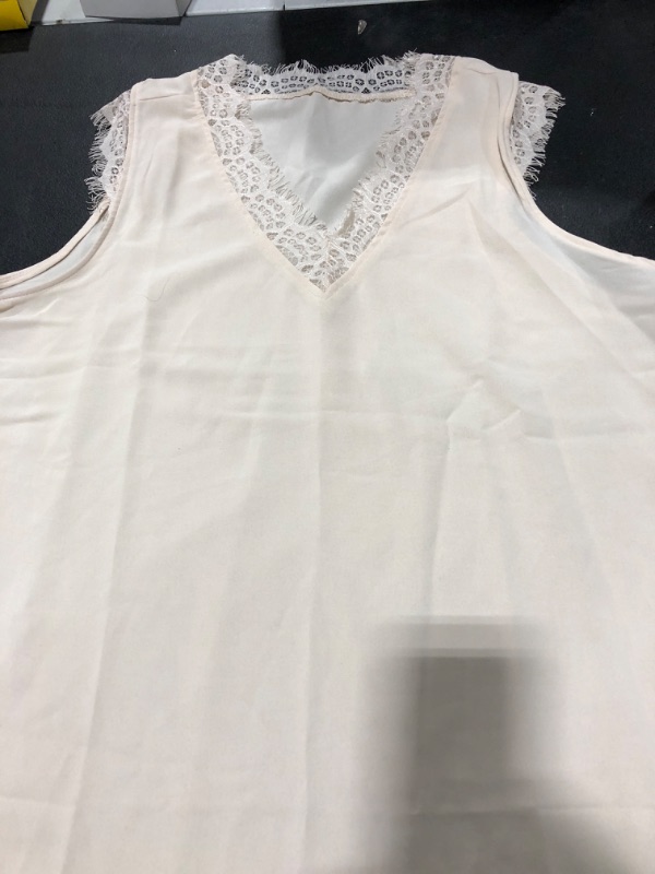 Photo 1 of Beige Sleeveless Blouse Size L