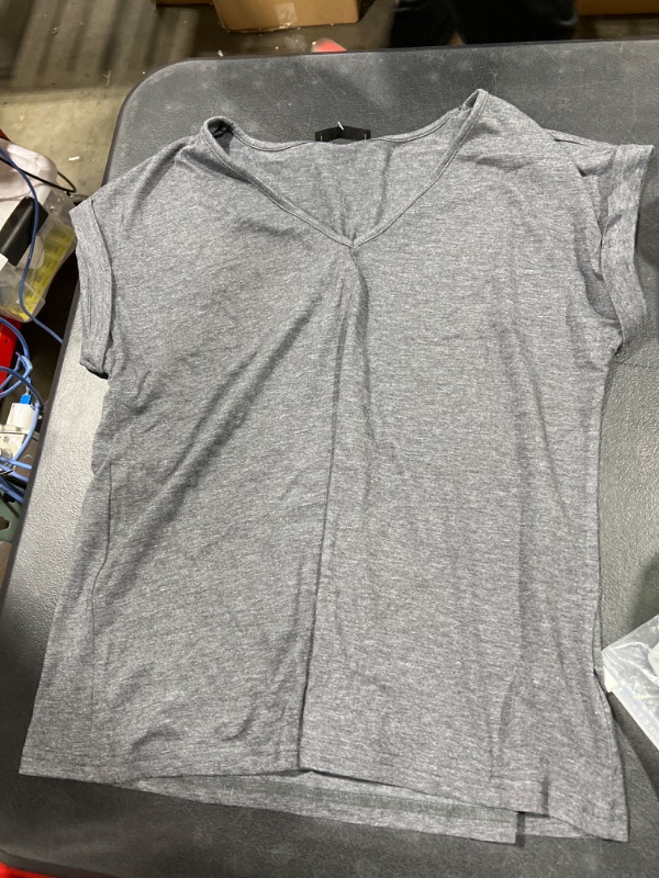 Photo 1 of Women's V Neck Tee SIZE M 