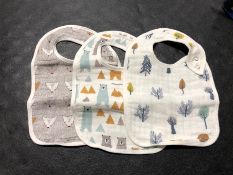 Photo 1 of ergobaby baby bandana BIBS 3 PACK 0-36M