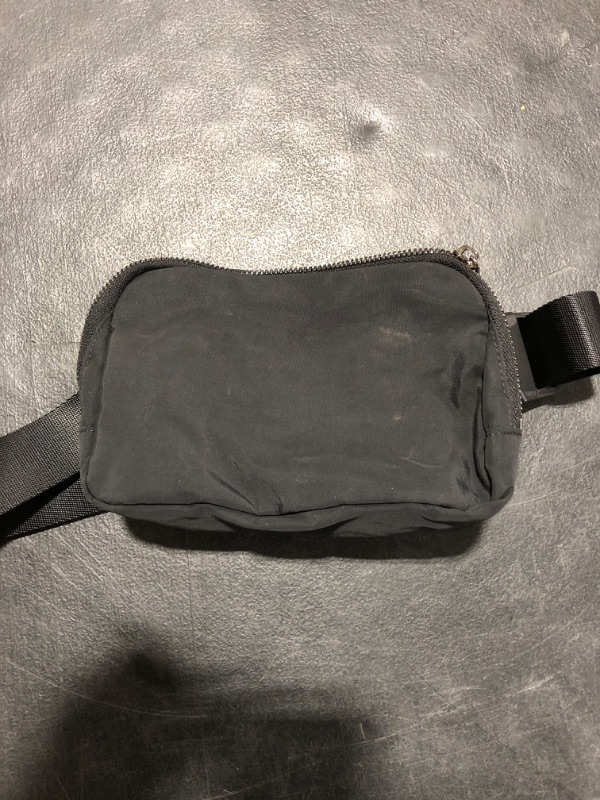 Photo 1 of BLACK FANNY PACK