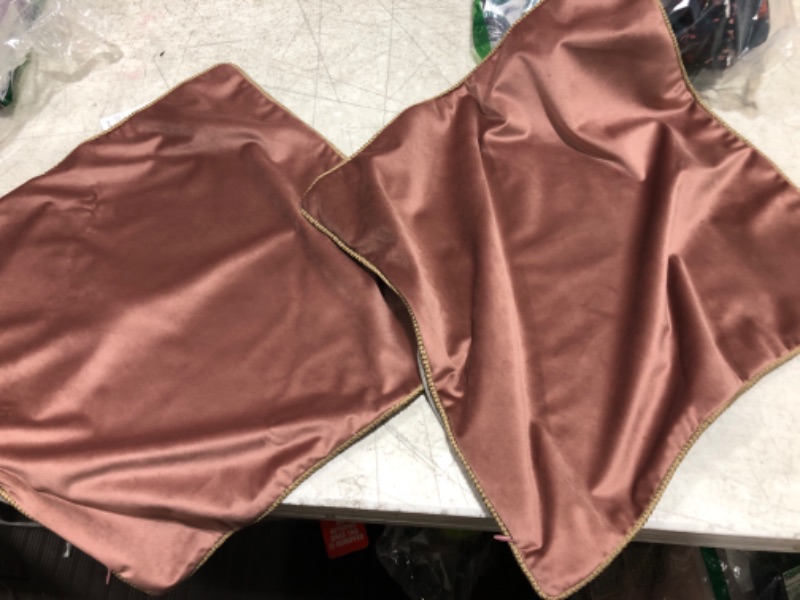 Photo 1 of 2 PILLOW CASES 