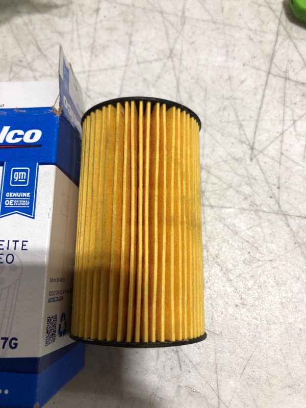 Photo 2 of ACDelco GM Original Equipment PF2257G Engine Oil Filter and Cap Seal (O-Ring) (Use with Cap Marked HENGST) Original Version