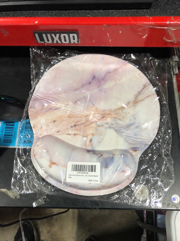 Photo 1 of MARBLE ERGONOMIC MOUSE PAD