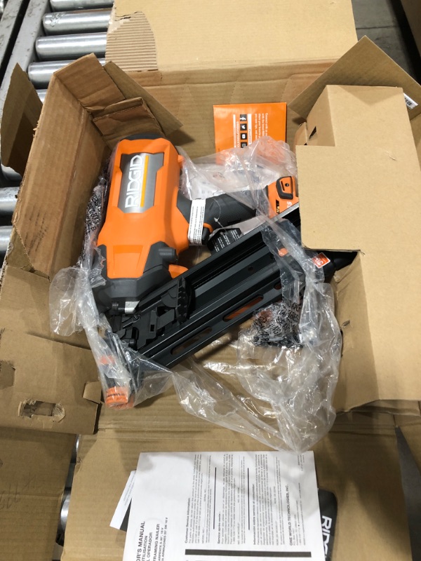 Photo 2 of RIDGID 18V Brushless Cordless 21° 3-1/2 in. Framing Nailer (Tool Only)