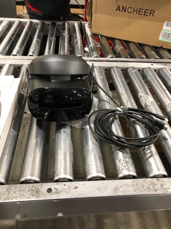 Photo 5 of Samsung HMD Odyssey+ Windows Mixed Reality Headset -