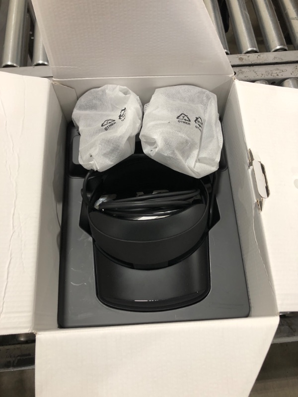 Photo 6 of Samsung HMD Odyssey+ Windows Mixed Reality Headset -