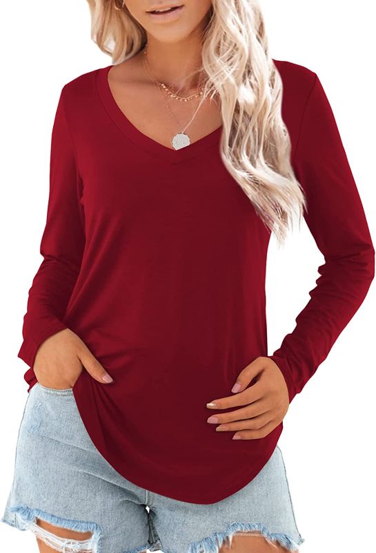 Photo 1 of Beluring V Neck T Shirts for Women Casual Solid Tops Short Sleeve Blouses 
SIZE M