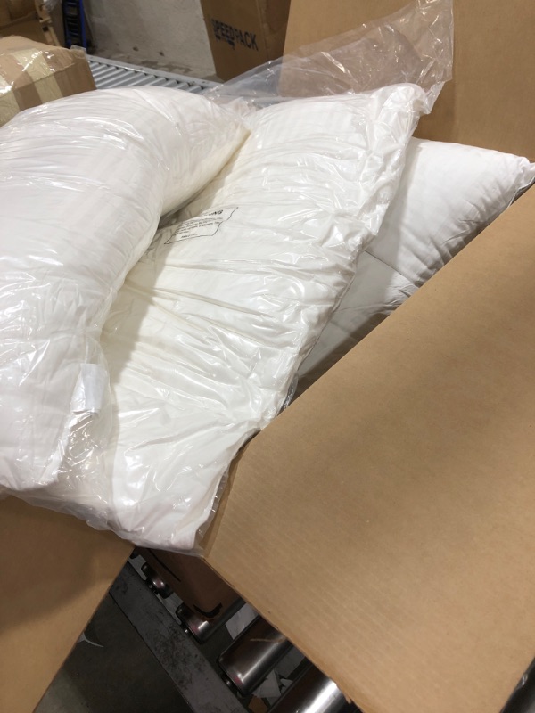 Photo 1 of 3 king size pillows