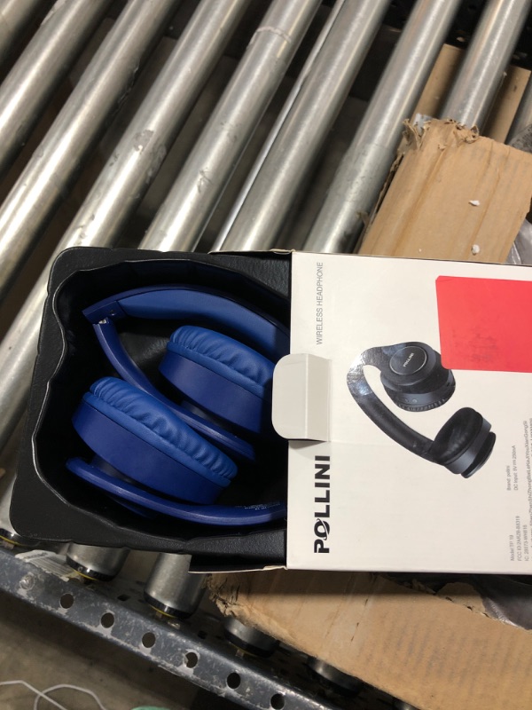 Photo 2 of pollini Bluetooth Headphones Wireless, 40H Playtime Foldable Over Ear Headphones with Microphone, Deep Bass Stereo Headset with Soft Memory-Protein Earmuffs for iPhone/Android Cell Phone/PC (Blue)
