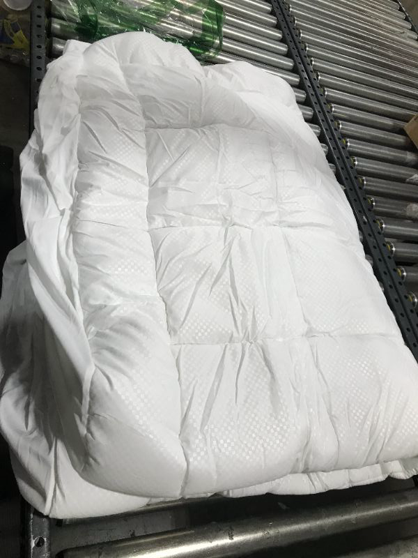 Photo 1 of 24" x 75" mattress pad --- color white 