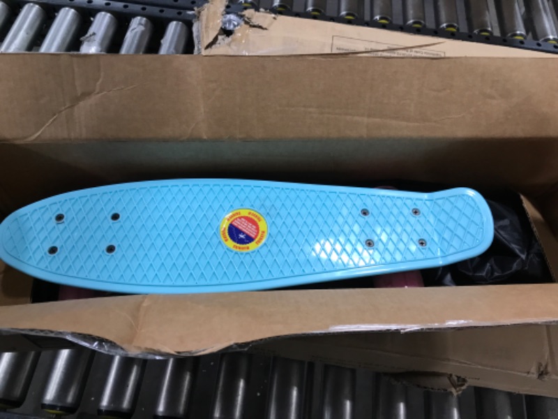 Photo 1 of 22 Inch Full Mini Cruiser Retro Skateboard for Kids Teens Adults Flashing Wheels with Integrated T-Shaped Skateboard for Beginners
