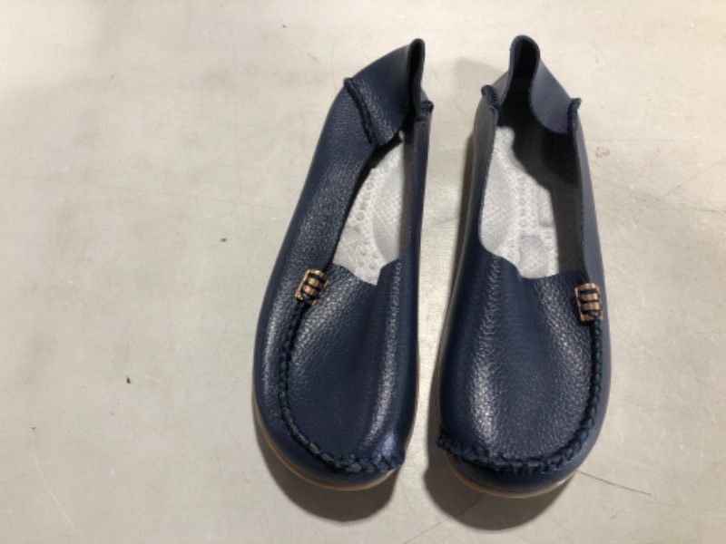 Photo 1 of Women's Loafer 39/9

