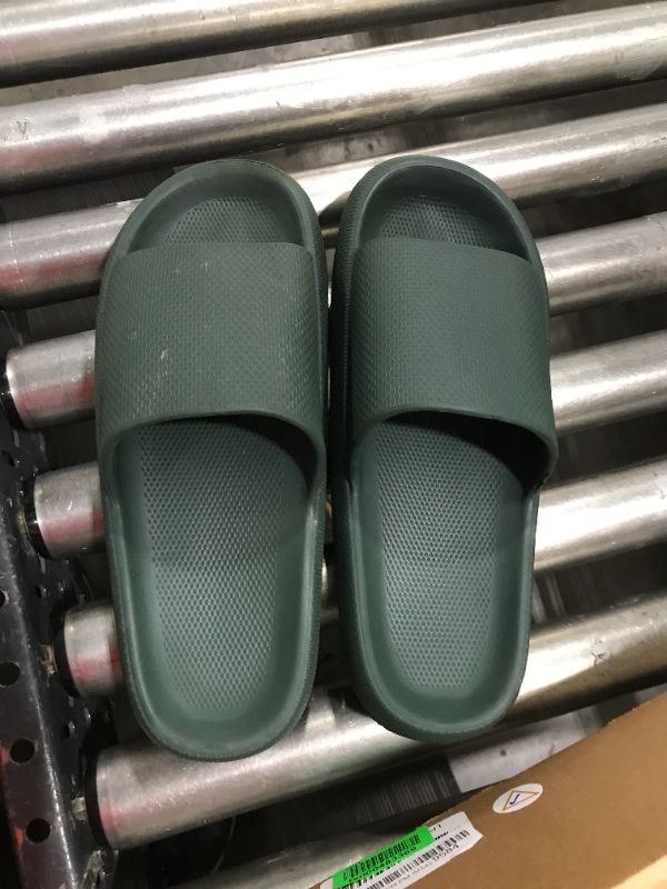 Photo 2 of  Women's Vegan Comfy'z Slides--- size 44-45