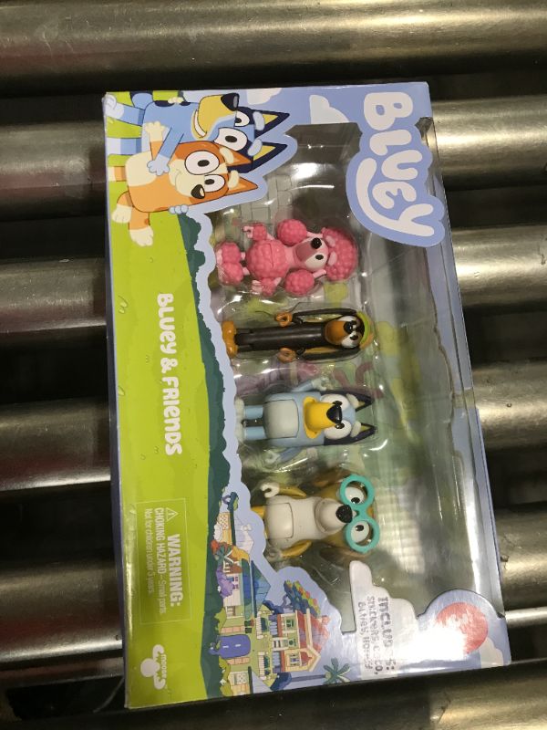 Photo 2 of Bluey and Friends 4 Pack of 2.5-3" Poseable Figures Bluey, Snickers, Honey And Coco