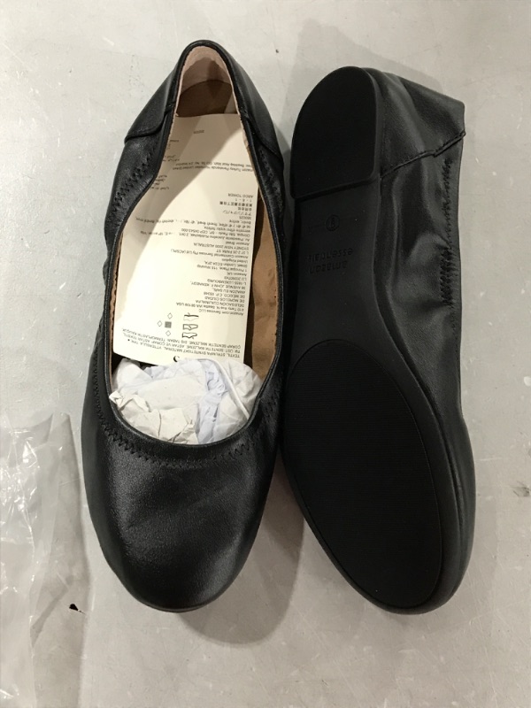 Photo 2 of Amazon Essentials Women's Belice Ballet Flat 9 Black, Faux Leather