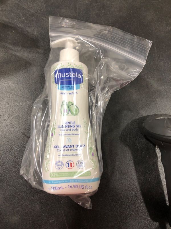 Photo 1 of Baby Hair & Body Wash 