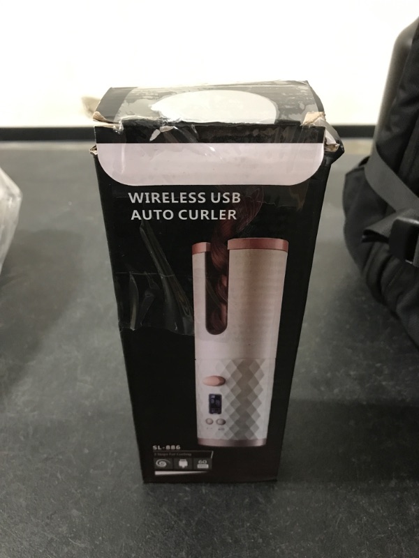 Photo 2 of Automatic Curling Iron