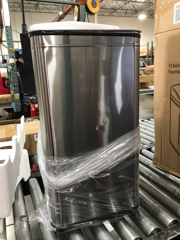 Photo 2 of 13 GALLON STAINLESS STEEL TOUCHLESS TRASH CAN ( SIZE: 14 L X  12.2  W X 25 H ) 