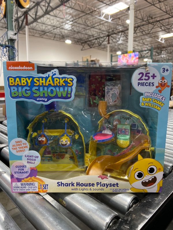 Photo 2 of Baby Shark's Big Show! Shark House Playset – Lights and Sounds Toddler Playset – Interactive Baby Shark Toy