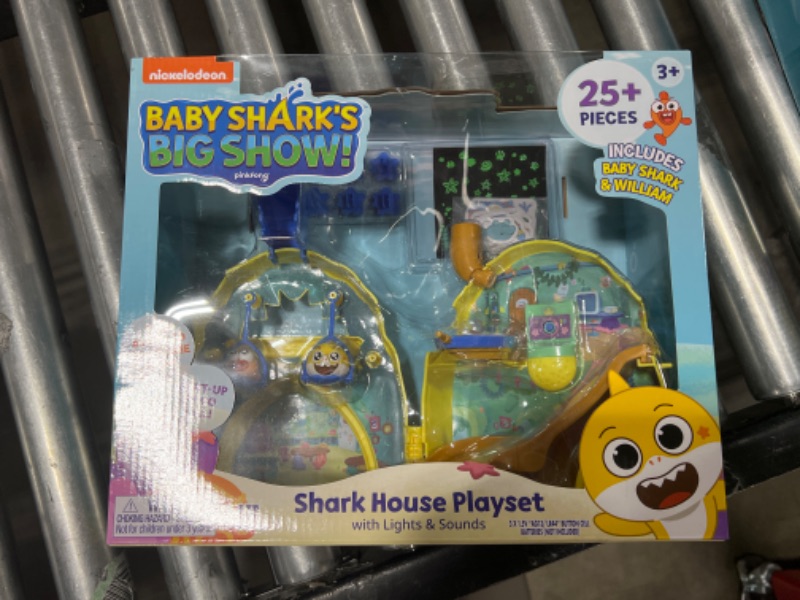 Photo 2 of Baby Shark's Big Show! Shark House Playset – Lights and Sounds Toddler Playset – Interactive Baby Shark Toy