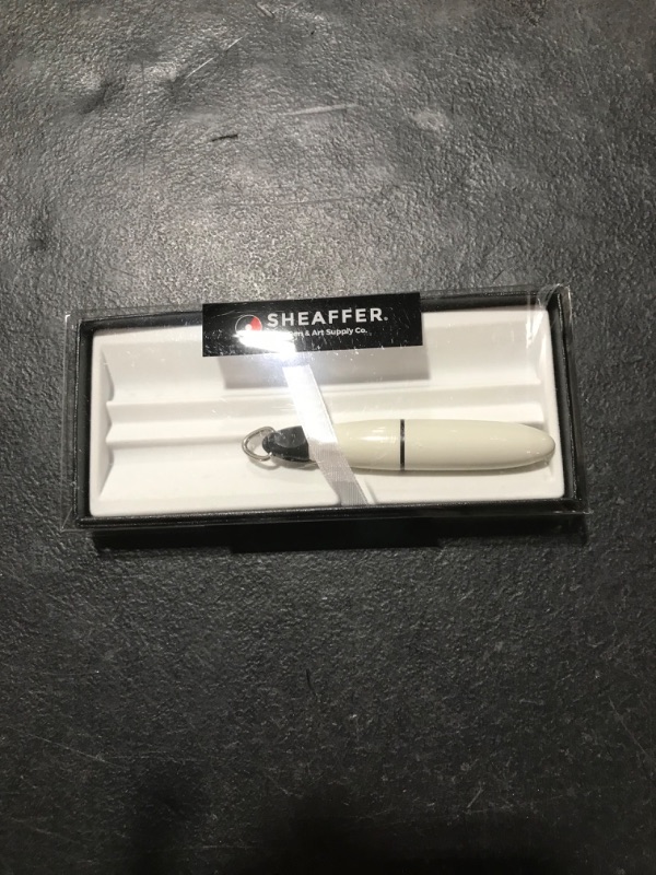 Photo 2 of Sheaffer Ion White Gel Rollerball Pen White Gift Box