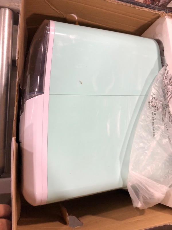 Photo 1 of Igloo Ice Maker