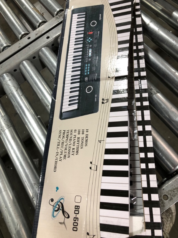 Photo 3 of 61 key piano keyboard, Electronic Digital Piano with Built-In Speaker Microphone, Portable Keyboard Gift Teaching for Beginners?electric piano for kids
