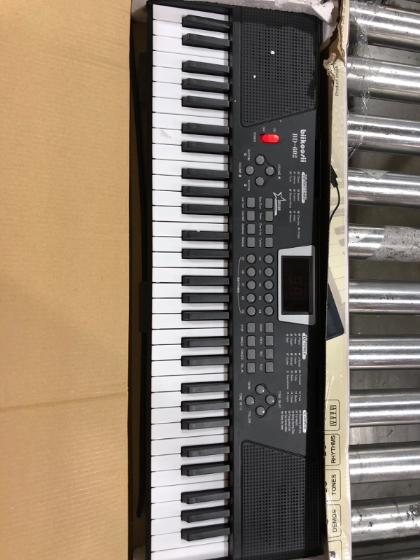 Photo 1 of 61 Keys Keyboard Piano, Electric Keyboard Piano Instrument Digital Music Piano Keyboard with Speaker and Microphone Musical Standard Keyboard Piano Kit for Beginners, Kids, Adults (MQ6186)

