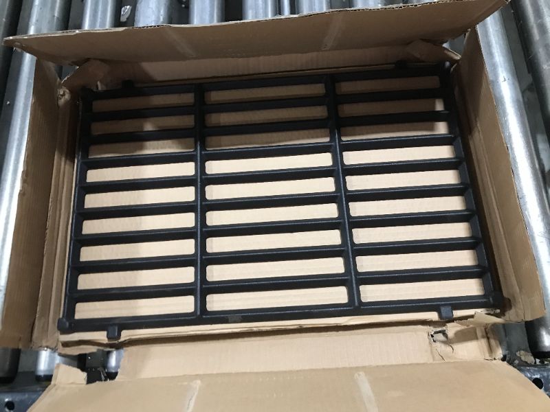 Photo 1 of 17 x 11 grill grates set of 2
