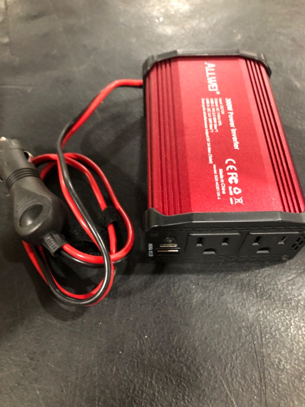 Photo 1 of 300W POWER INVERTER DC12V TO AC 110V