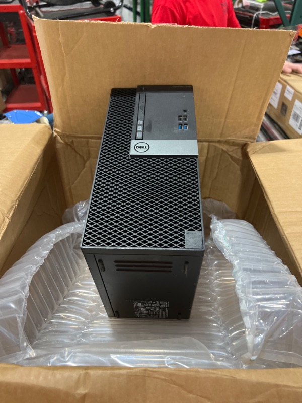 Photo 1 of Dell Optiplex 7040 Small Form Desktop, Intel Quad Core i7 6700 3.4Ghz, 32GB DDR4, 512GB NVMe PCIe M.2 SSD, HDMI, Windows 10 (Renewed)

