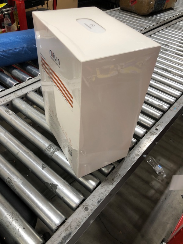 Photo 1 of Humidifiers for Bedroom Large Room, 4L Vaporizer Humidifier, Cool Mist Ultrasonic Humidifier for Plants Indoor, Top Fill Humidifier with Quiet Sleep Mode, Essential Oil Diffuser
