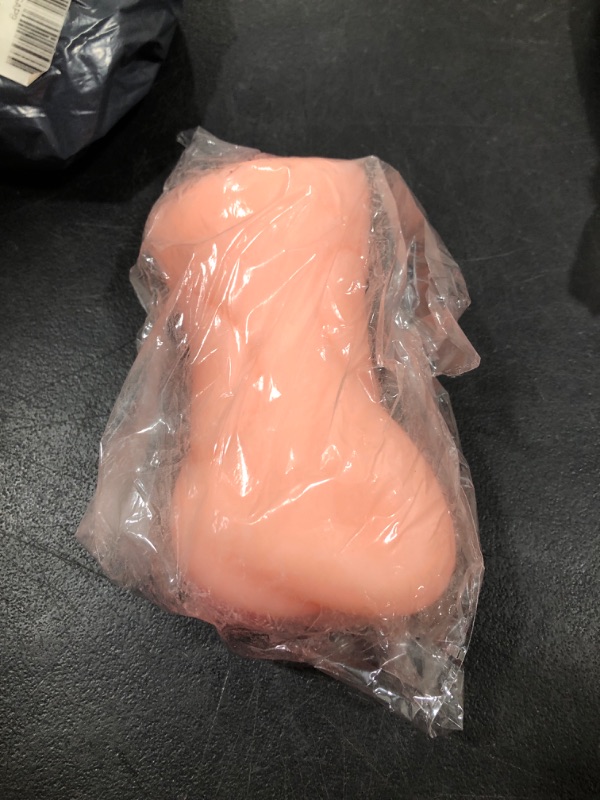 Photo 2 of 2 in 1 Oral Vagina Sex Dolls, Male Masturbator Sex Toy for Men,Super Soft and Tight Pocket Pussy with Naughty Tongue and Teeth - Flesh
