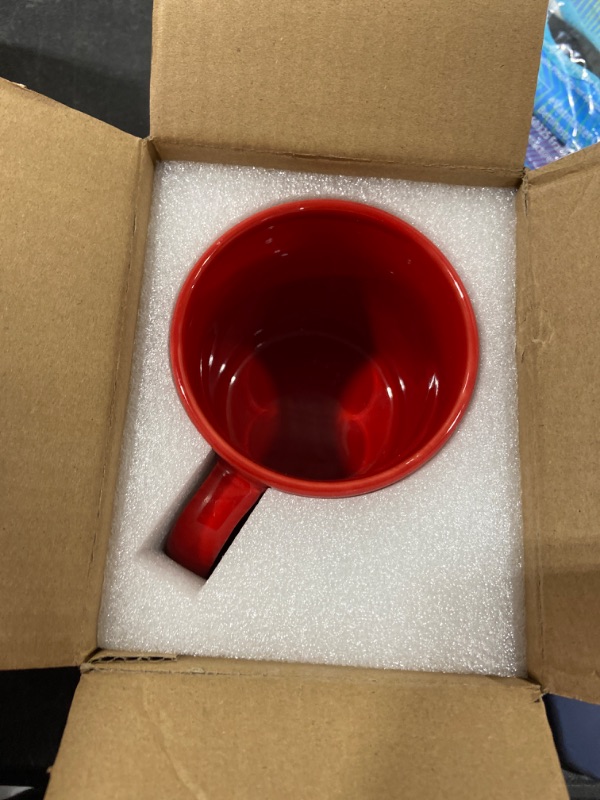 Photo 1 of 22 OZ Extra Large Coffee Mug, Harebe Smooth Ceramic Boss Giant Tea Cup Big Capacity and Handle for Dad Men, Red
