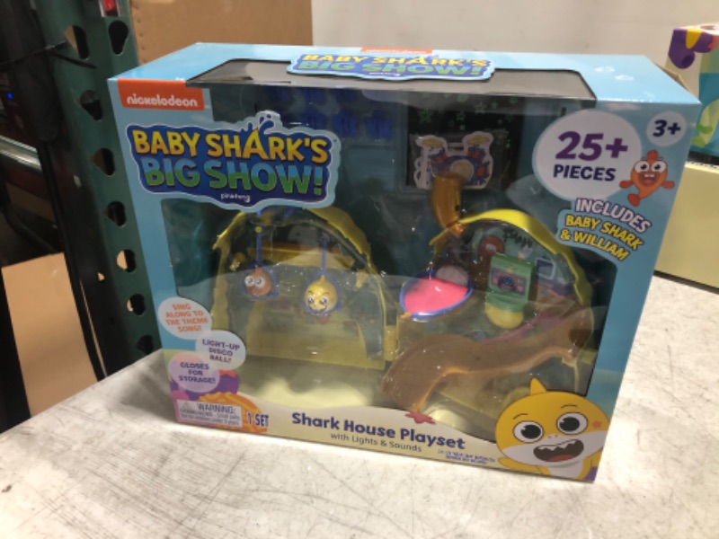 Photo 1 of Baby Shark's Big Show! Shark House Playset – Lights and Sounds Toddler Playset – Interactive Baby Shark Toy