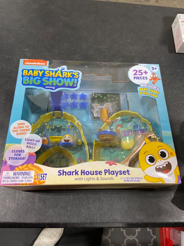 Photo 2 of Baby Shark's Big Show! Shark House Playset – Lights and Sounds Toddler Playset – Interactive Baby Shark Toy