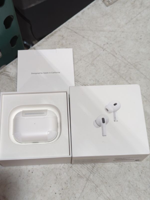 Photo 3 of "NEW IN BOX"
AirPods Pro (2nd generation)