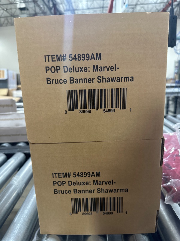 Photo 2 of 2 PAACK Funko Pop! Deluxe, Marvel: Avengers Victory Shawarma Series - Bruce Banner, Amazon Exclusive, Figure 1 of 6