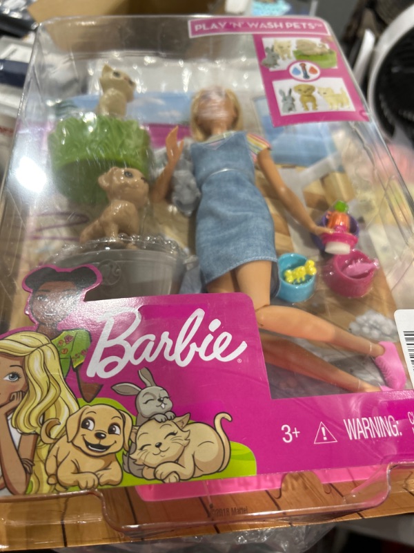 Photo 2 of Barbie Play N Wash Pets Doll And Playset