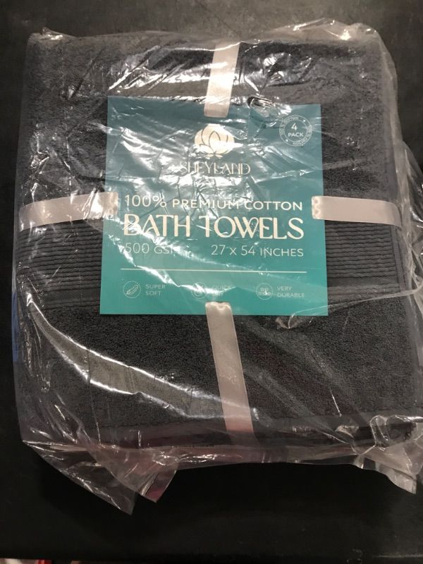 Photo 1 of BATH TOWELS 