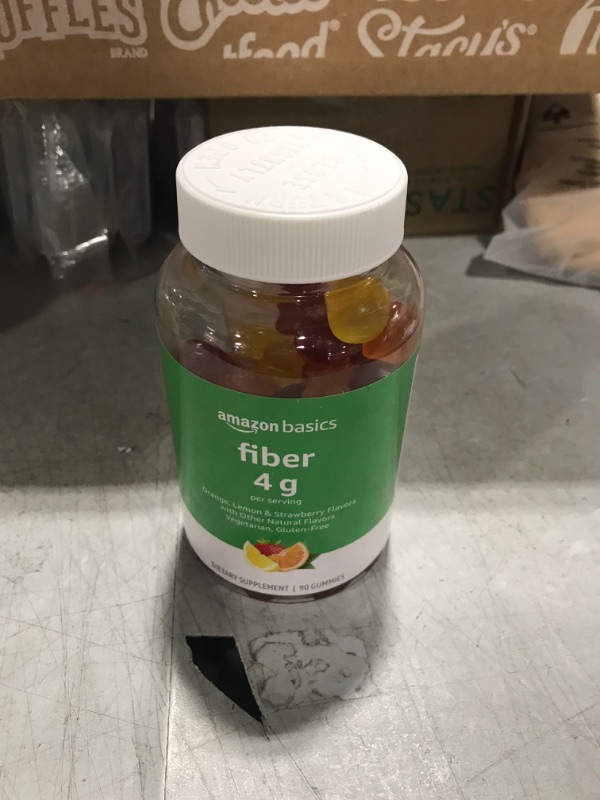 Photo 2 of Amazon Basics (previously Solimo) Fiber 4g Gummies, Digestive Health, Supports Regularity, Orange, Lemon & Strawberry Flavors, 90 Count